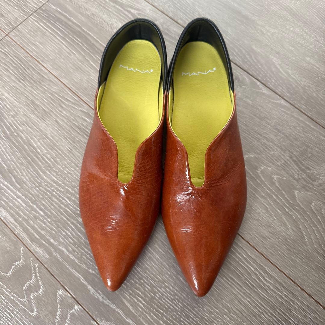 美品　MANA 37 ふかふかバブーシュ　23.5 ブラウン　ブラック MANA（マナ） 靴 レディース ふかふかバブーシュ 571171 パンプス 日本