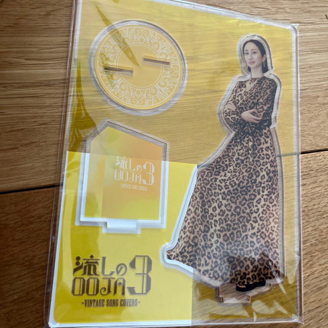 Ms.OOJA 限定 アクスタ ポスター セット - メルカリ