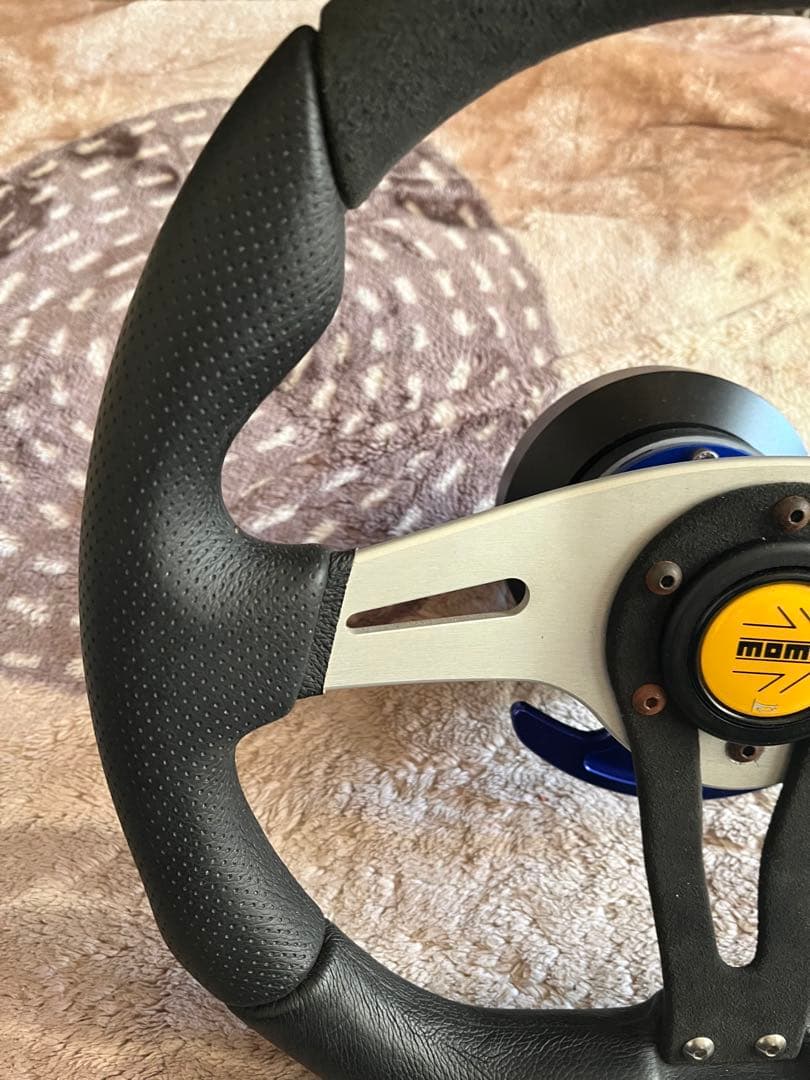 最終値下げ MOMO ステアリングホイール 本体 トレック 美品 z33 - メルカリ