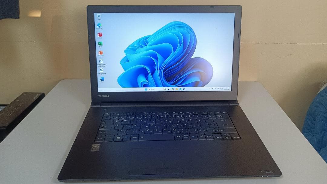 美品ノートパソコンTOSHIBA第五世代Corei5 SSD256Gメモリ16G dynabook - 美品ノートパソコンTOSHIBA第五世代Core i5 SSD256Gメモリ