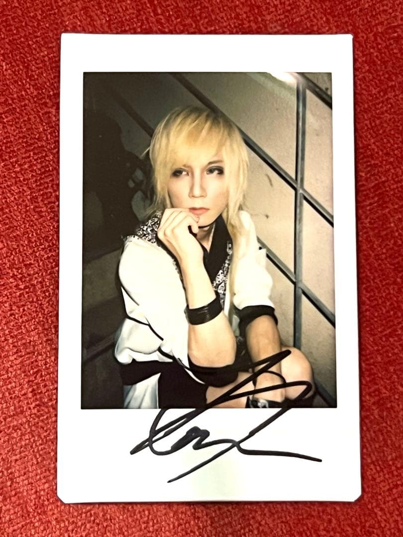 JILUKA Zyean 直筆サイン入りチェキ 2017年 - メルカリ