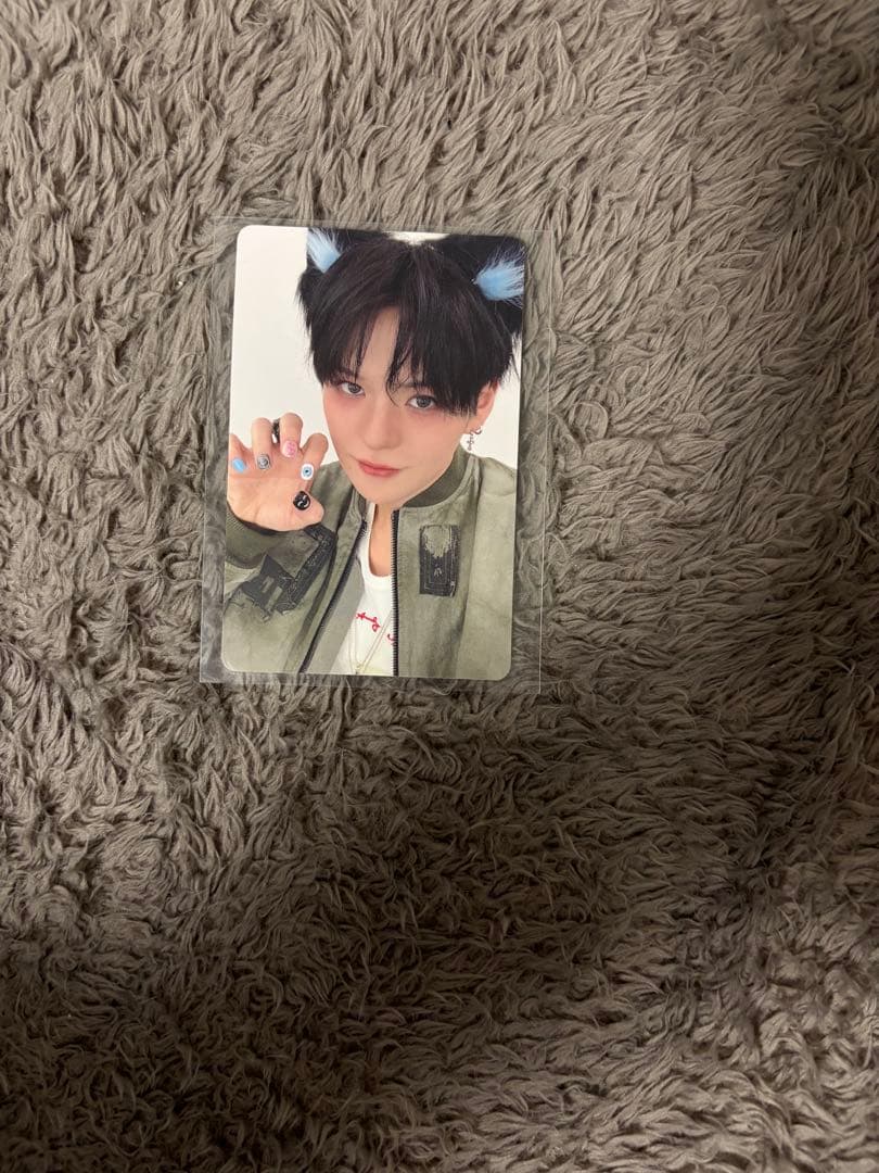 TREASURE ヨシ 8000円 トレカ - メルカリ