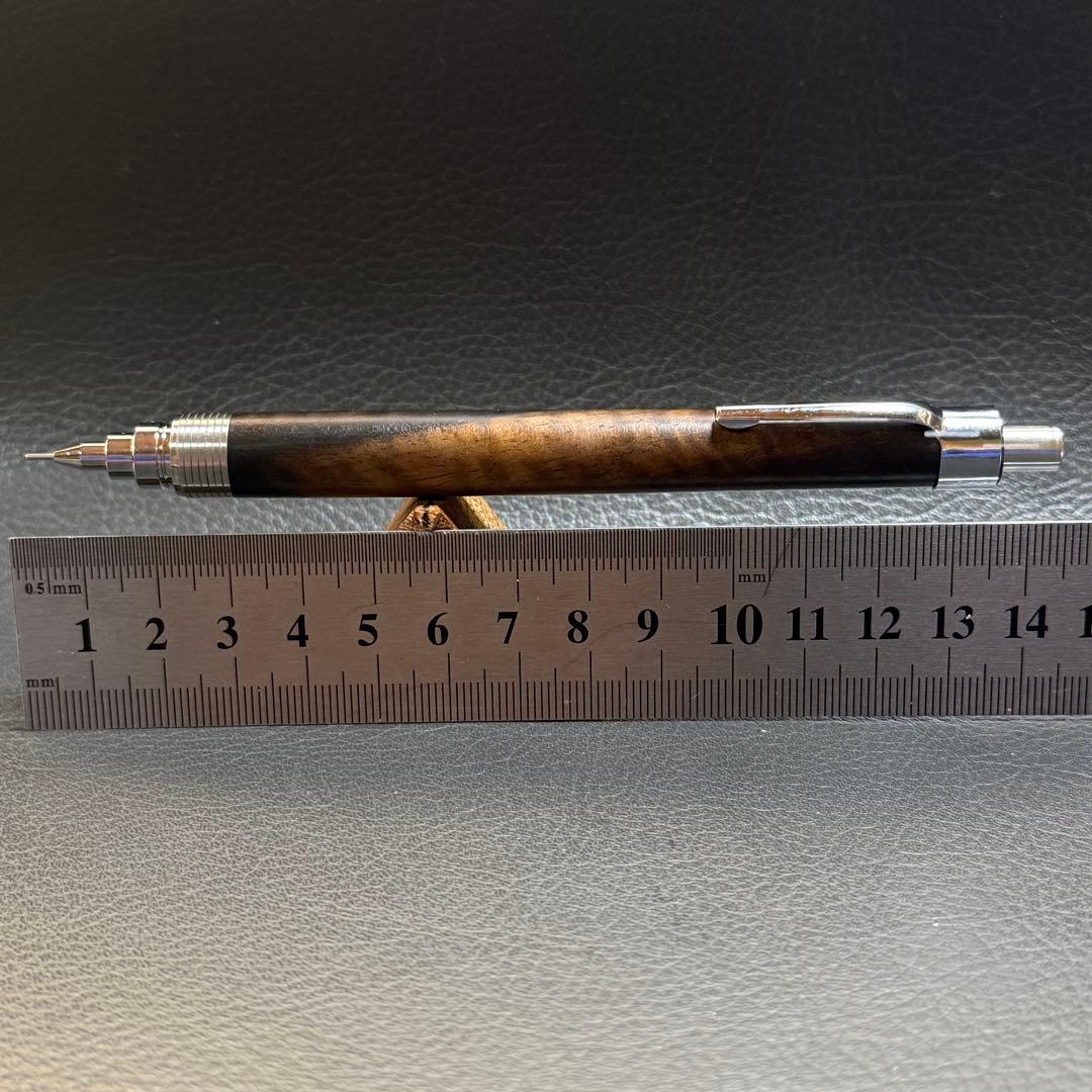 207黒柿縮杢 木製シャーペン 超低重心(溝付き) ステンレス - 文房具