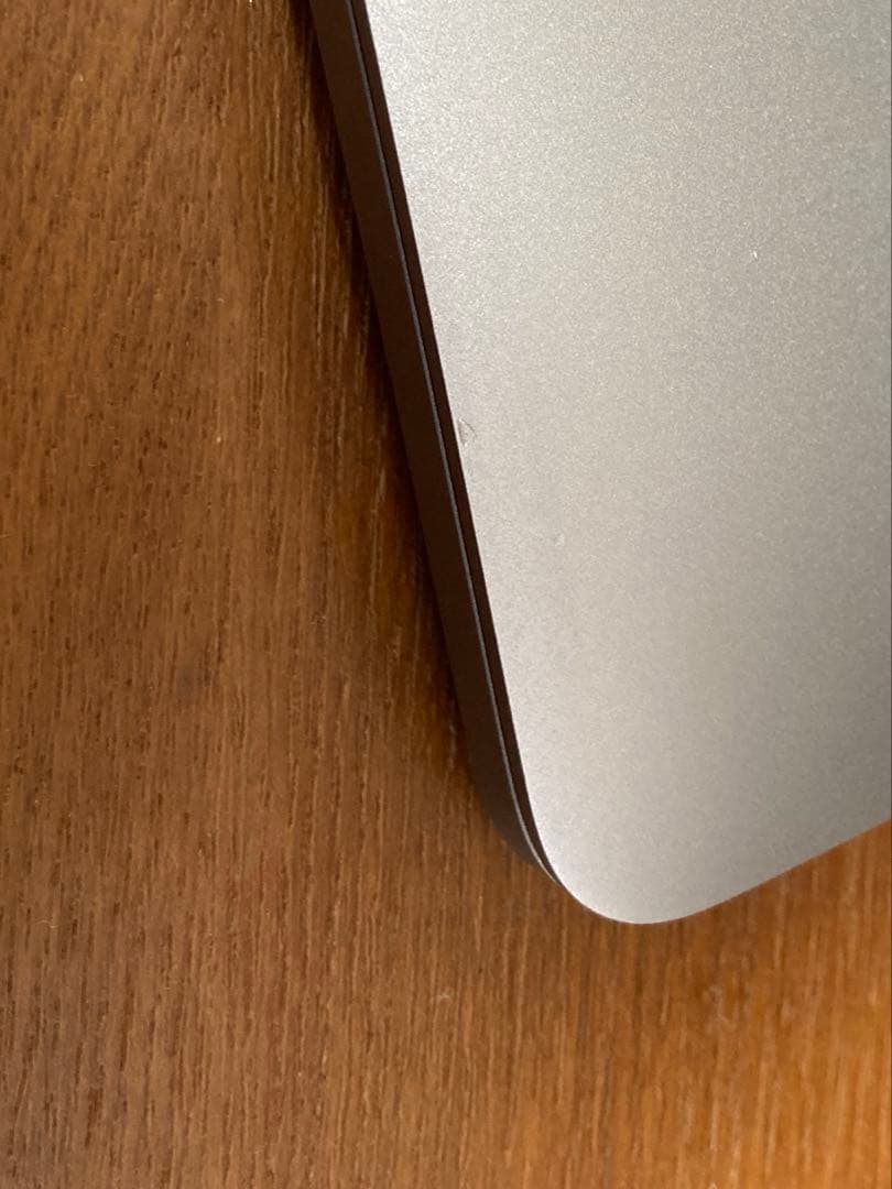 Macbook pro 2019 13インチ 1.4GHz 8GB 256GB