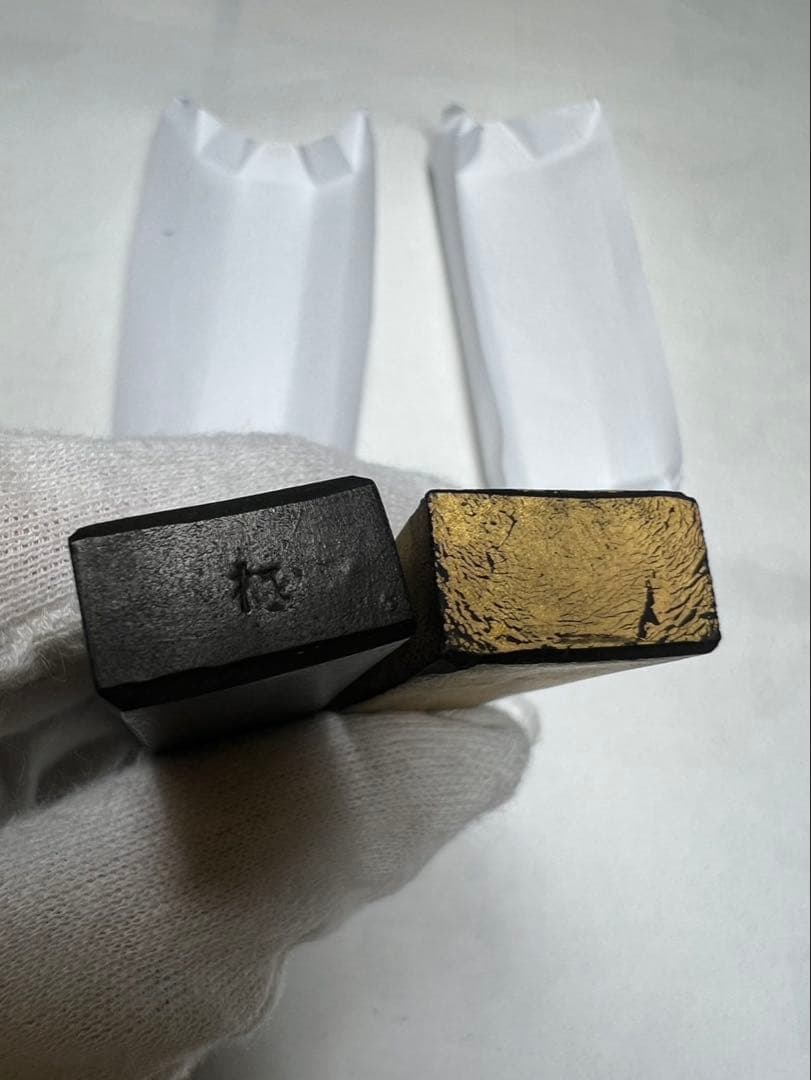 奈良老舗極印純松煙金と黒2点 最高峰一丁型枯古墨！ - hiters.su 日本