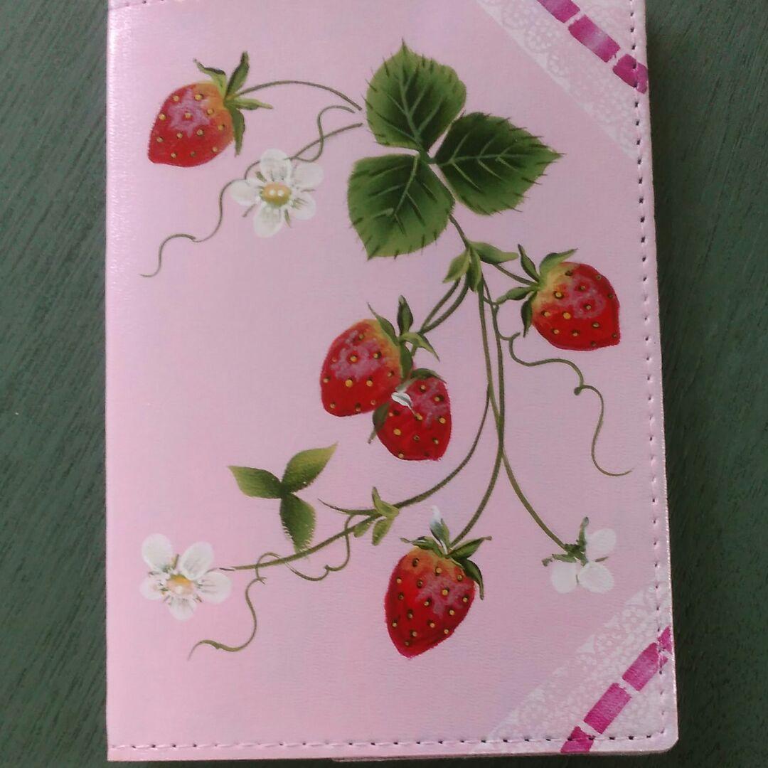 トールペイントお薬手帳苺 - メルカリ
