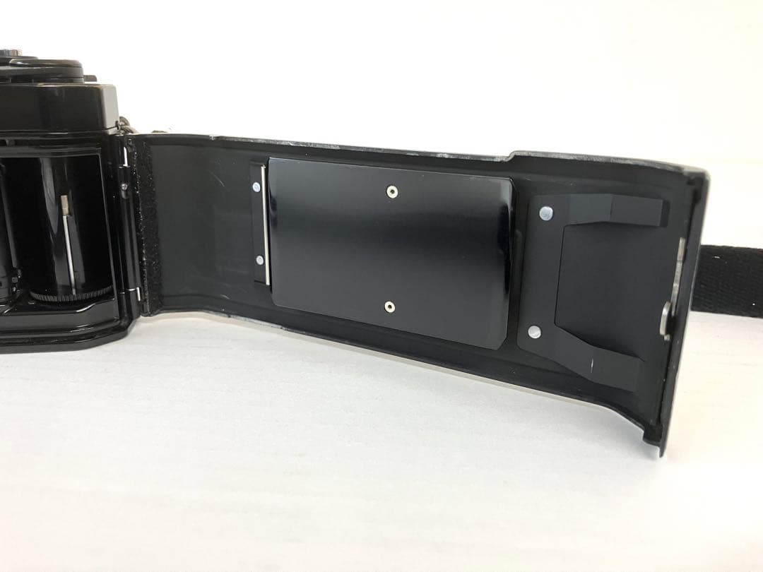 Nikon FE ブラック／20mm F3.5レンズ付 分売可 カメラ