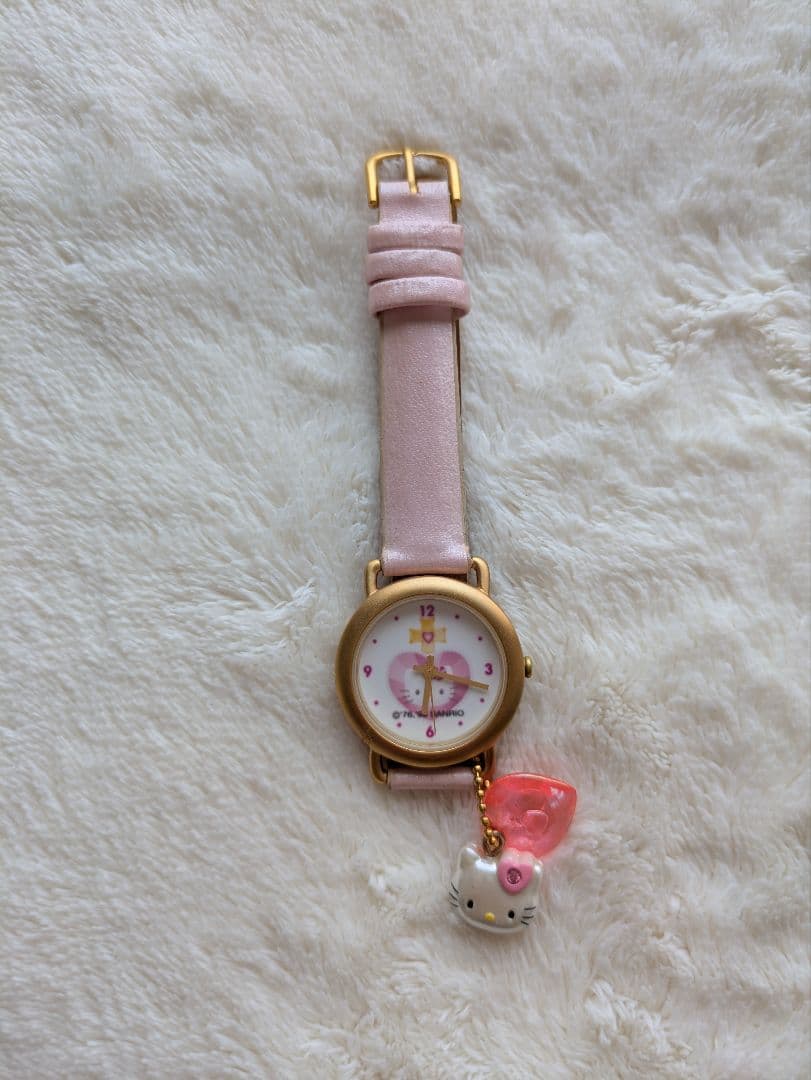 平成レトロ　ビビテックス　ハローキティ ピンク レザーバンド 時計 平成レトロ ビビテックス ハローキティ ピンク レザーバンド 時計