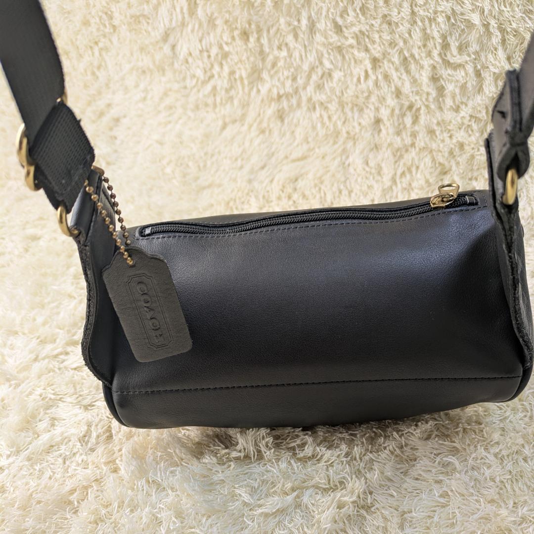 希少 コーチ ウエストポーチ ブラック レザー ボディバッグ 黒 本革