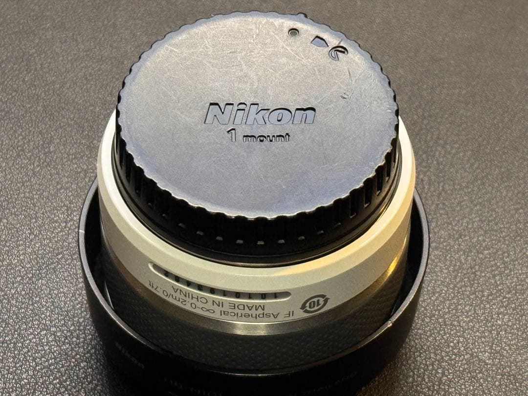 1 NIKKOR VR 10-30mm f/3.5-5.6 白 純正フード付き