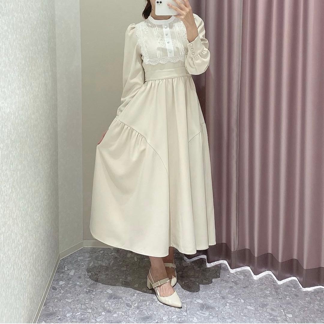 アンミール An MILLE ヨークレースフレアOP ホワイト - メルカリ