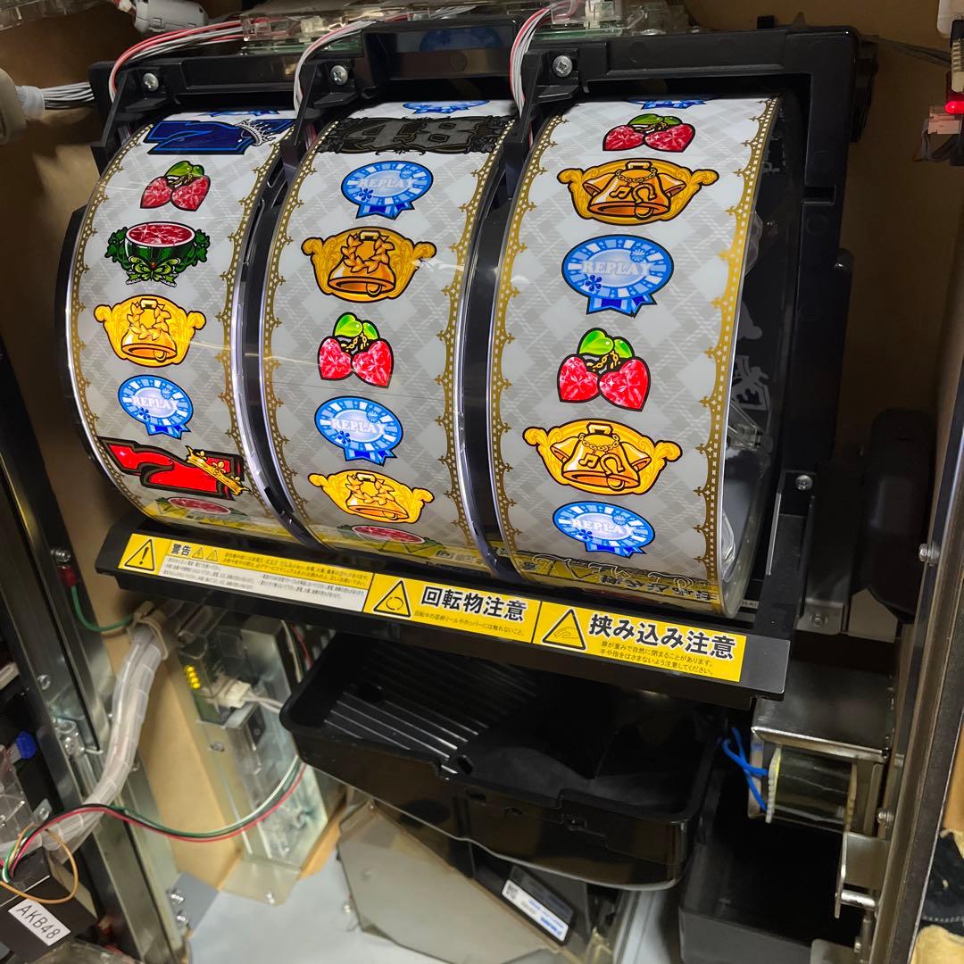 送料無料 スロットAKB48 不要機付き 直接引き取りも可能