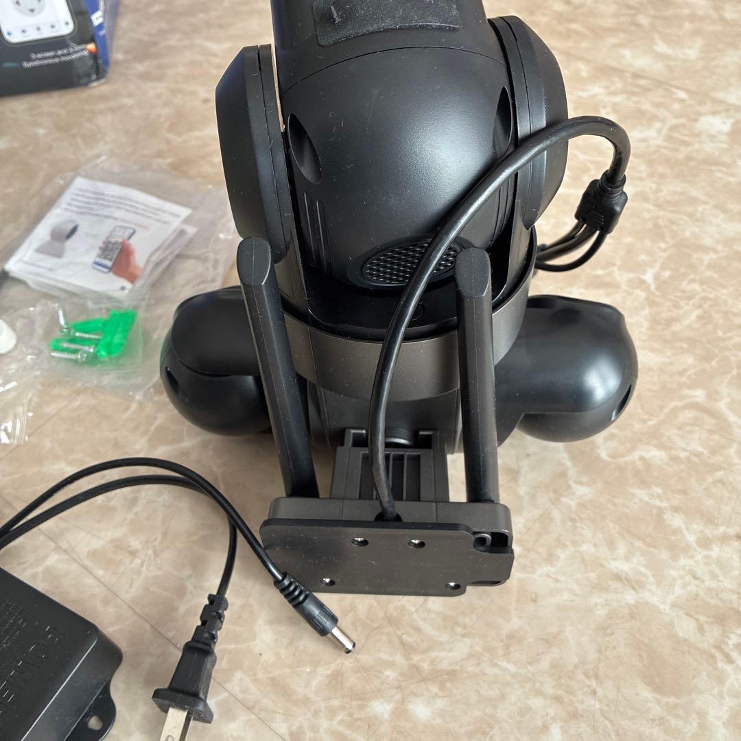 防犯カメラレンズ3つ&LDセンサーライド 安心感をプラス！防犯カメラと