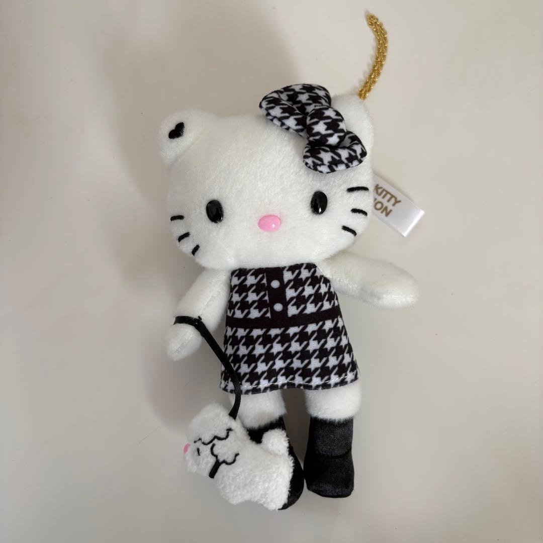 ハローキティ展 50周年 限定 ぬいぐるみ マスコット 千鳥格子 - メルカリ