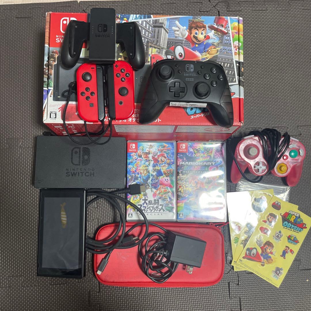ニンテンドースイッチ　Switch 本体 マリオカート　スマッシュブラザーズ Amazon.co.jp: マリオカート8 デラックス - Switch ＋ 大乱闘