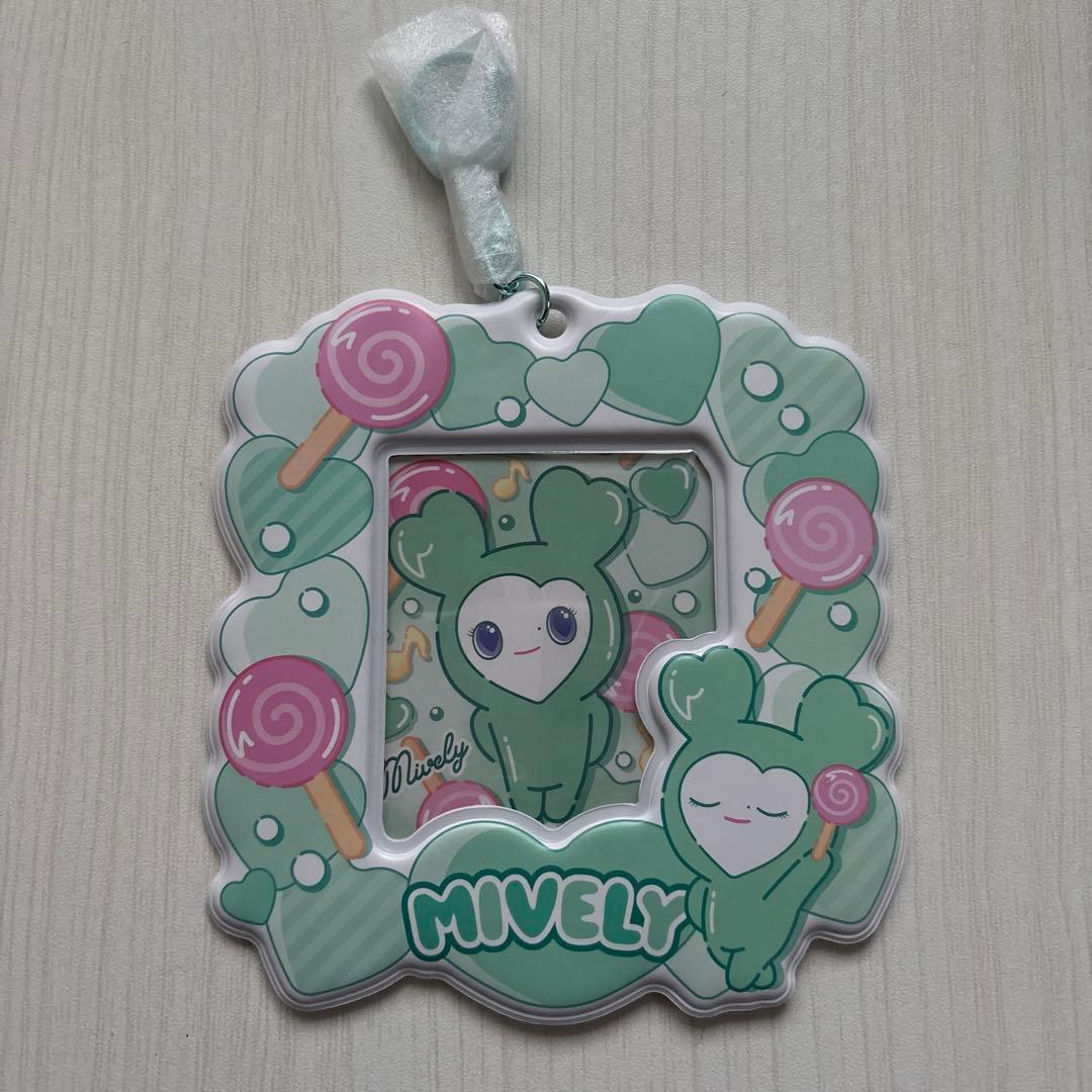 twice カードホルダー ミブリー ミナ - メルカリ