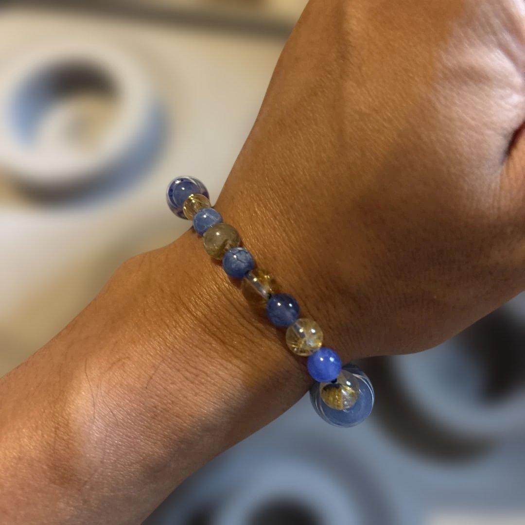 ちょっとーこんなの見たことない！ルチルイン老玉髄W龍眼天珠たん！