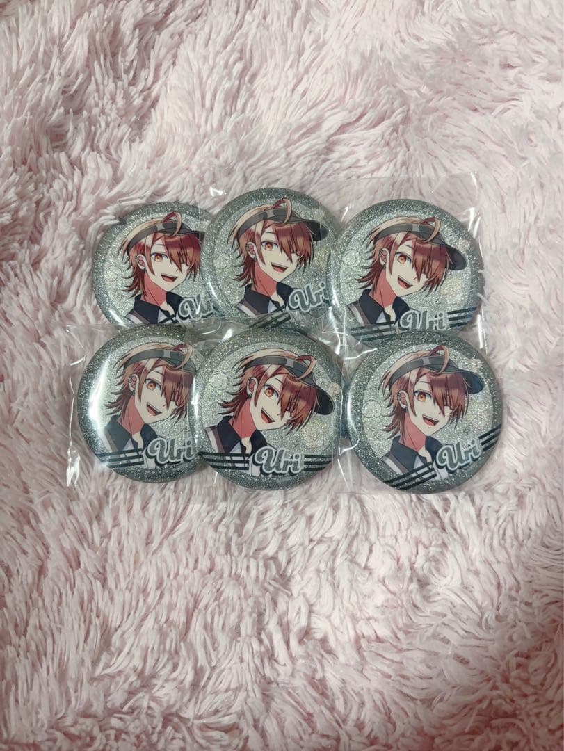 カラフルピーチうりダイナー缶バッジ 6個セット - メルカリ