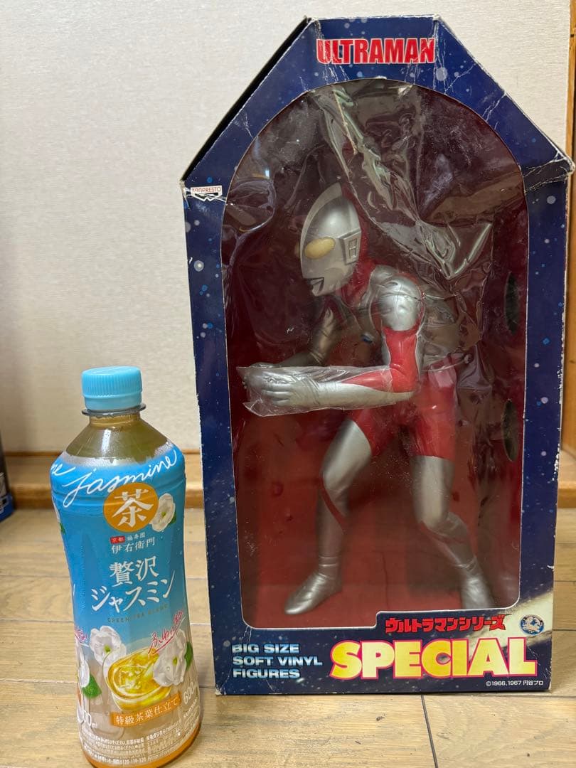 8*9様 ウルトラマンシリーズ ビッグサイズソフビフィギュア - メルカリ