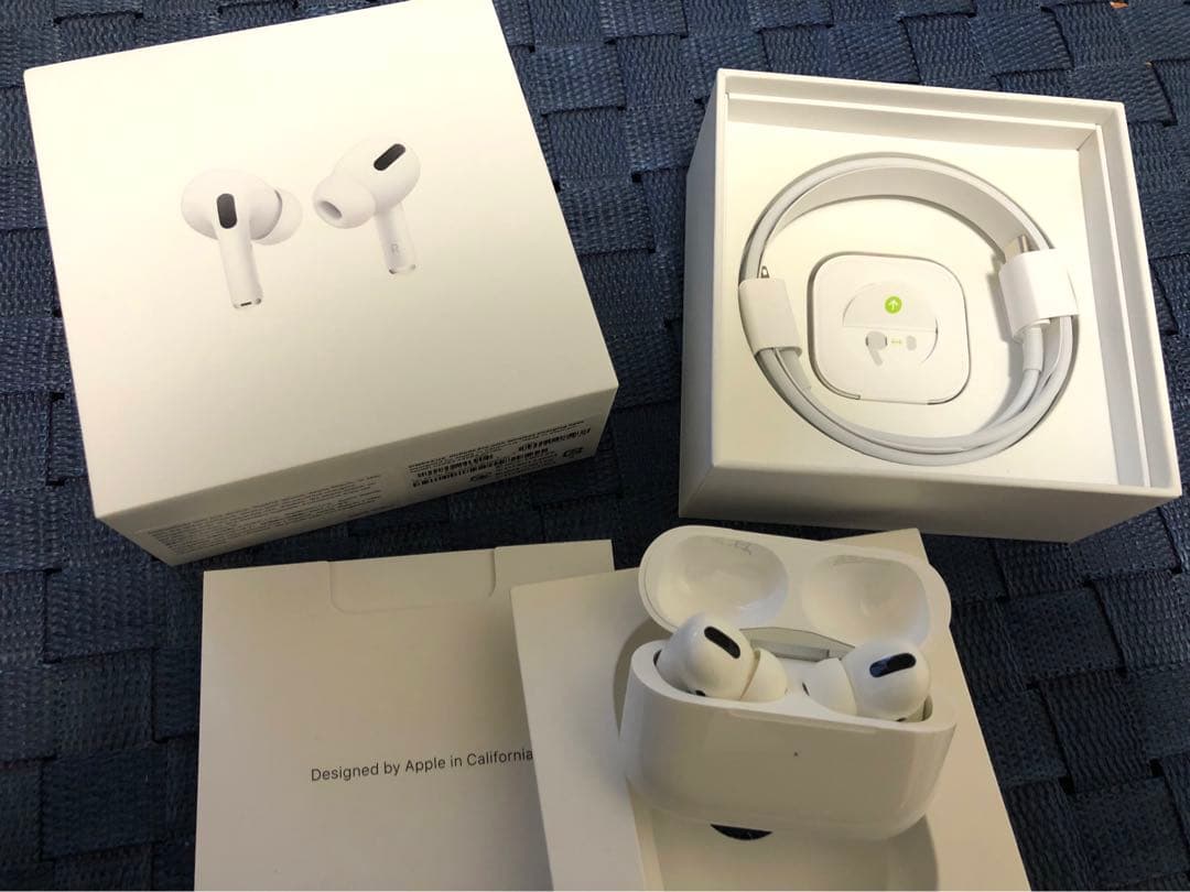 ヘッドホン AirPods pro APPLE MWP22J/A WHITE 楽天市場】Apple AirPods Pro ワイヤレス充電対応 MWP22J/A : TOWA