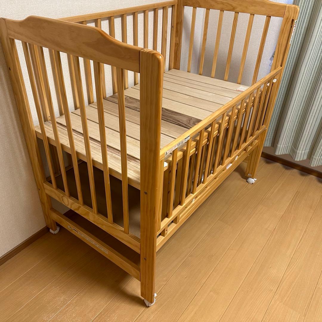 カトージベビーベッド ハイシートベビーベッド（ナチュラル）」について｜カトージの商品