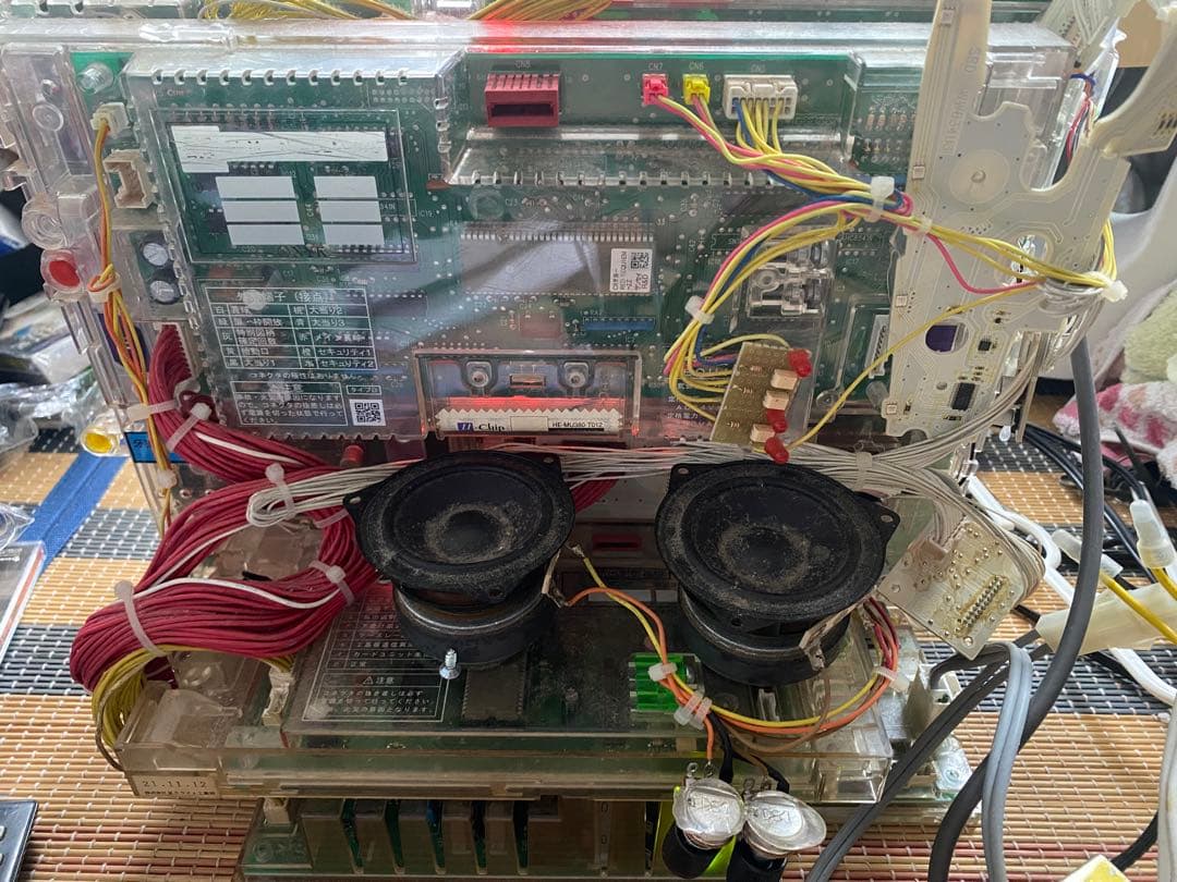 ジャンク品 CRガロ GARO レッドレクイエム ライトミドル パチンコ卓上実機