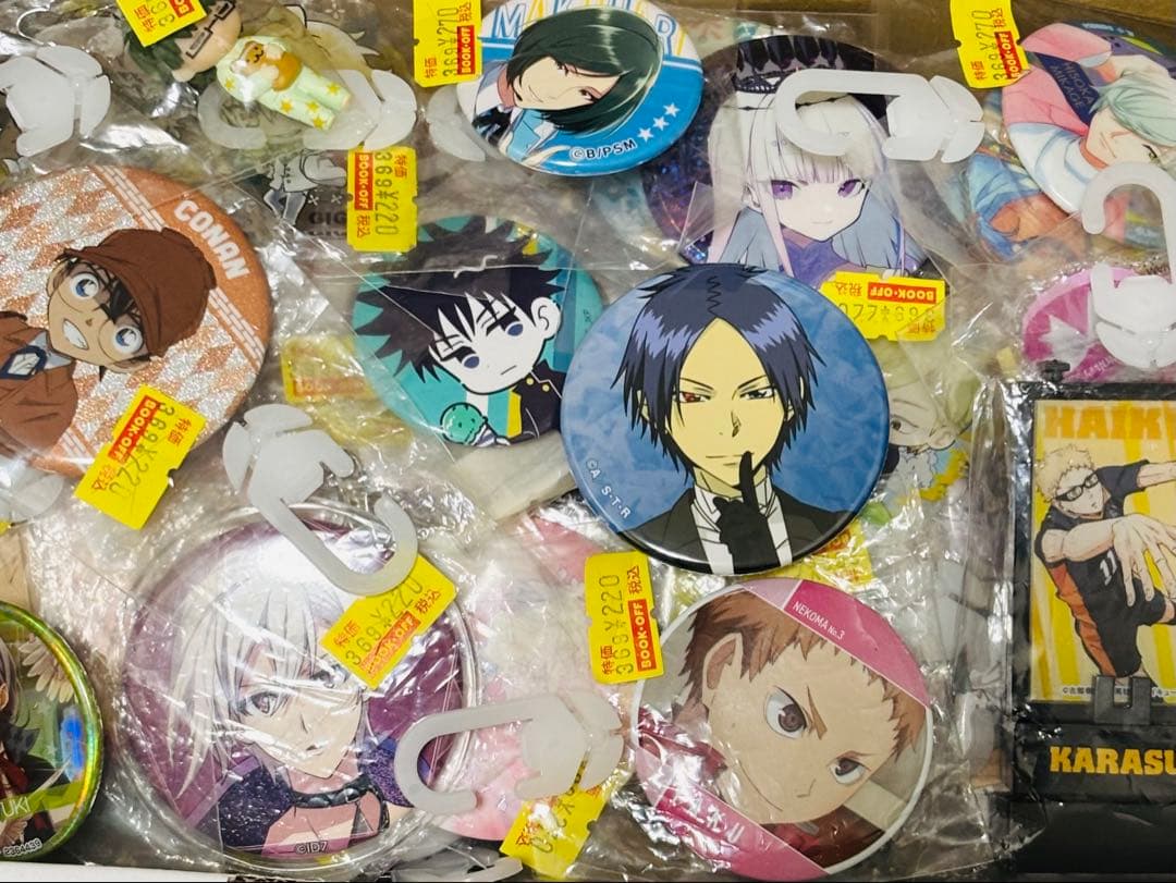 即購入ok アニメグッズ キャラクターグッズ まとめ売り 50点 - メルカリ