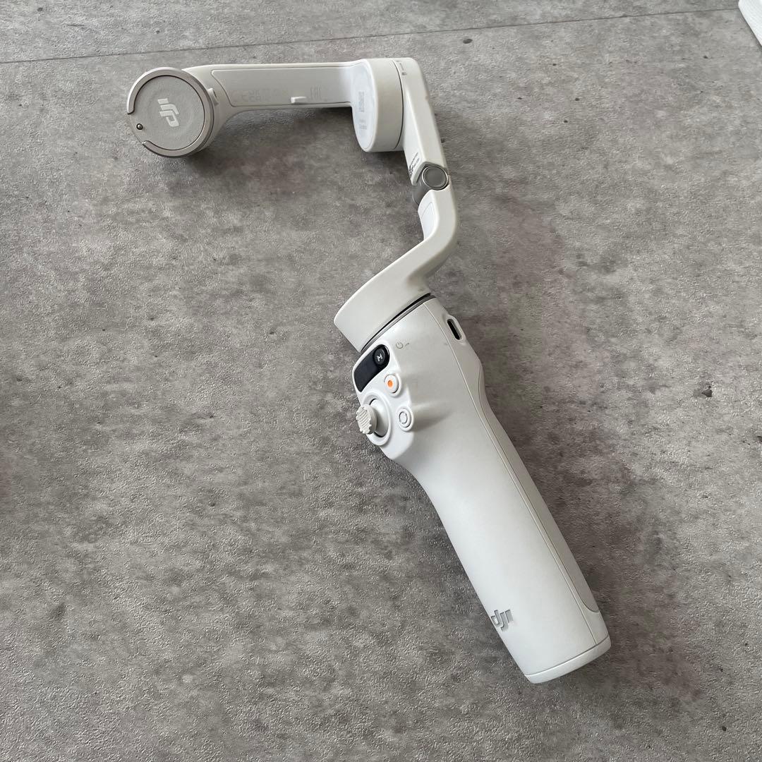 DJI Osmo Mobile 6 スマートフォンスタビライザー - メルカリ