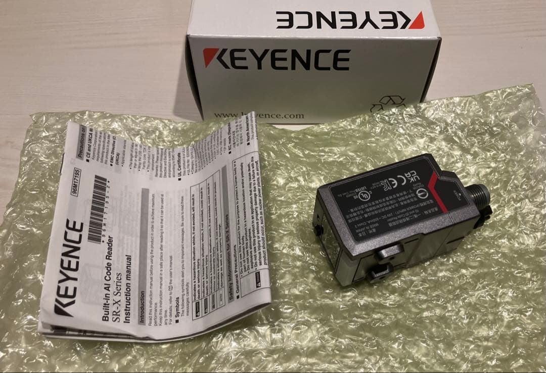 キーエンス SR-X100 高性能小型コードリーダ KEYENCE 2024年製 コードリーダに求められるすべてをこの1台に | AI搭載コードリーダ SR