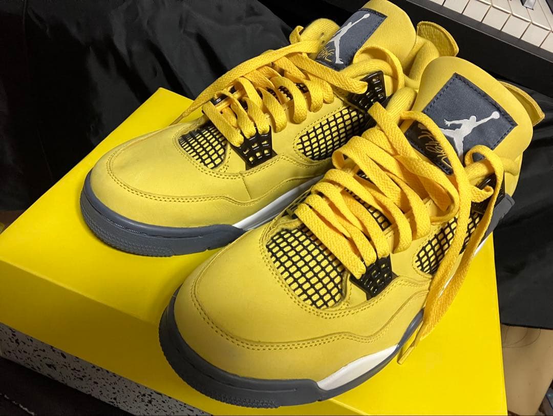 シューズ(男性用) Air Jordan 4 Retro TOUR YELLOW スニダンで購入可】8/28・9/2発売 NIKE AIR JORDAN 4 