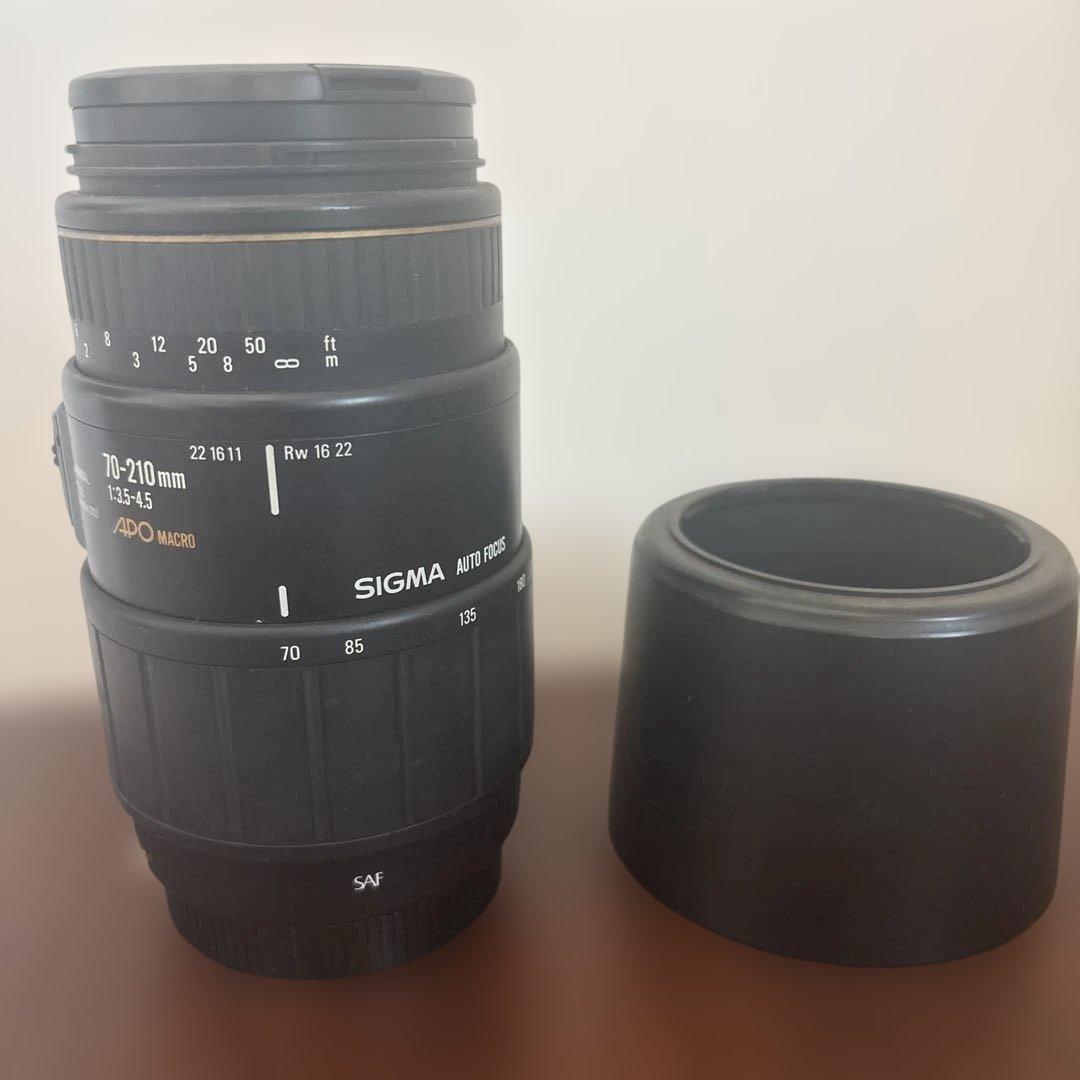 SIGMA 70-210mm f/3.5-4.5 APO Macroレンズ