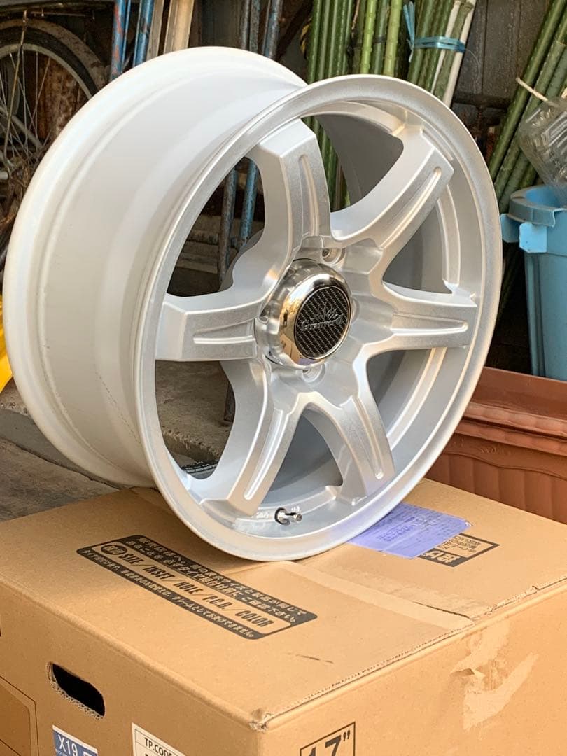 シ*ケ様 プラド、250、ハイラックス、17／7．5J - メルカリ