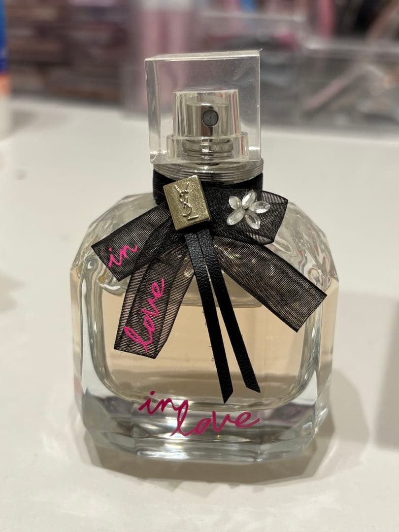 モン パリ フローラル オーデパルファム イン ラブ コレクター エディション イヴ・サンローラン / モン パリフローラル オーデパルファムの公式