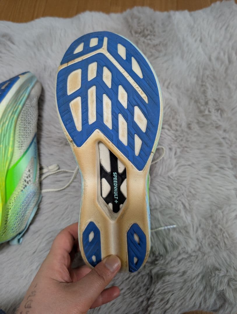 Brooks ブルックス　ハイペリオンエリート4PB　25.5cm