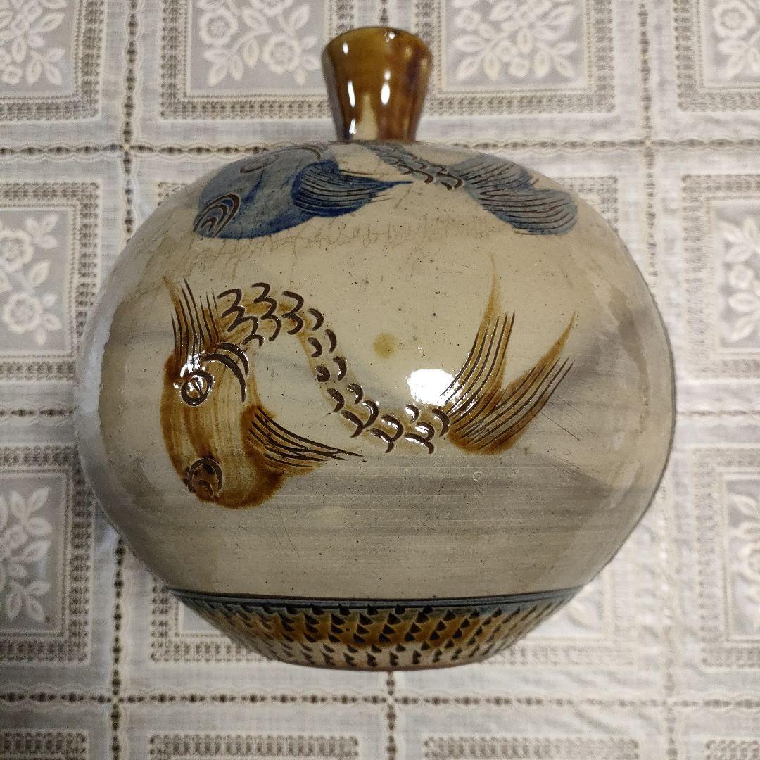 ☆壺屋焼☆名工新垣勲 赤絵魚紋壷、花瓶 - メルカリ