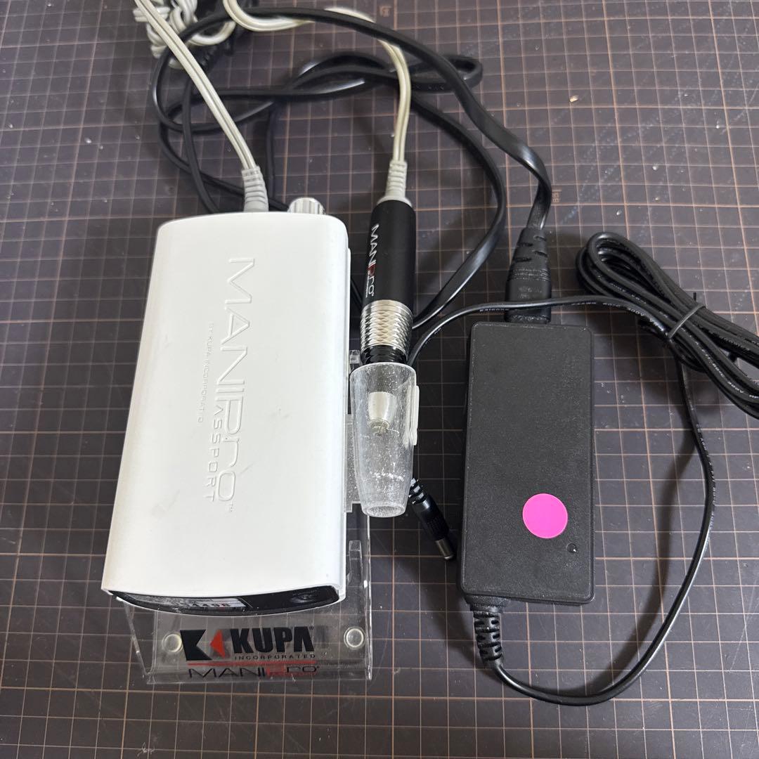 KUPA MANIPro 電動ネイルファイル KUPA MANIPro 電動ネイルファイル MANIPro Passport Complete Red
