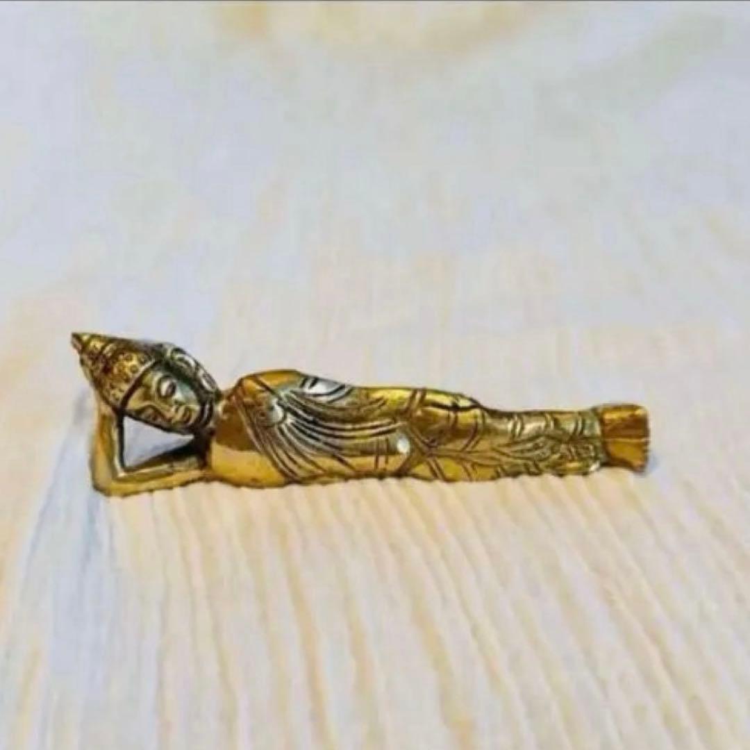 藤井風さんと同じ涅槃像 インド ブッダ - メルカリ