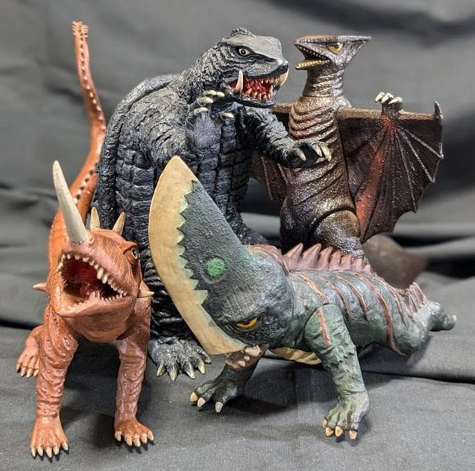 昭和ガメラ（海洋堂）ギロン（エクスプラス）他 対戦怪獣ソフビ