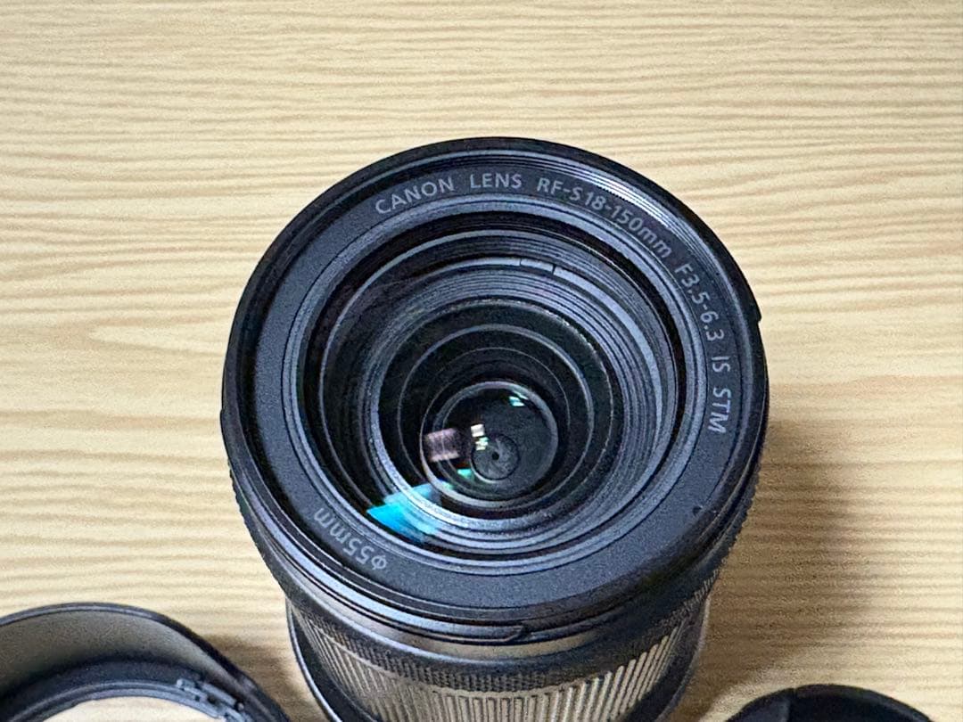 RF-S 18-150mm F3.5-6.3 IS STM レンズフード付き