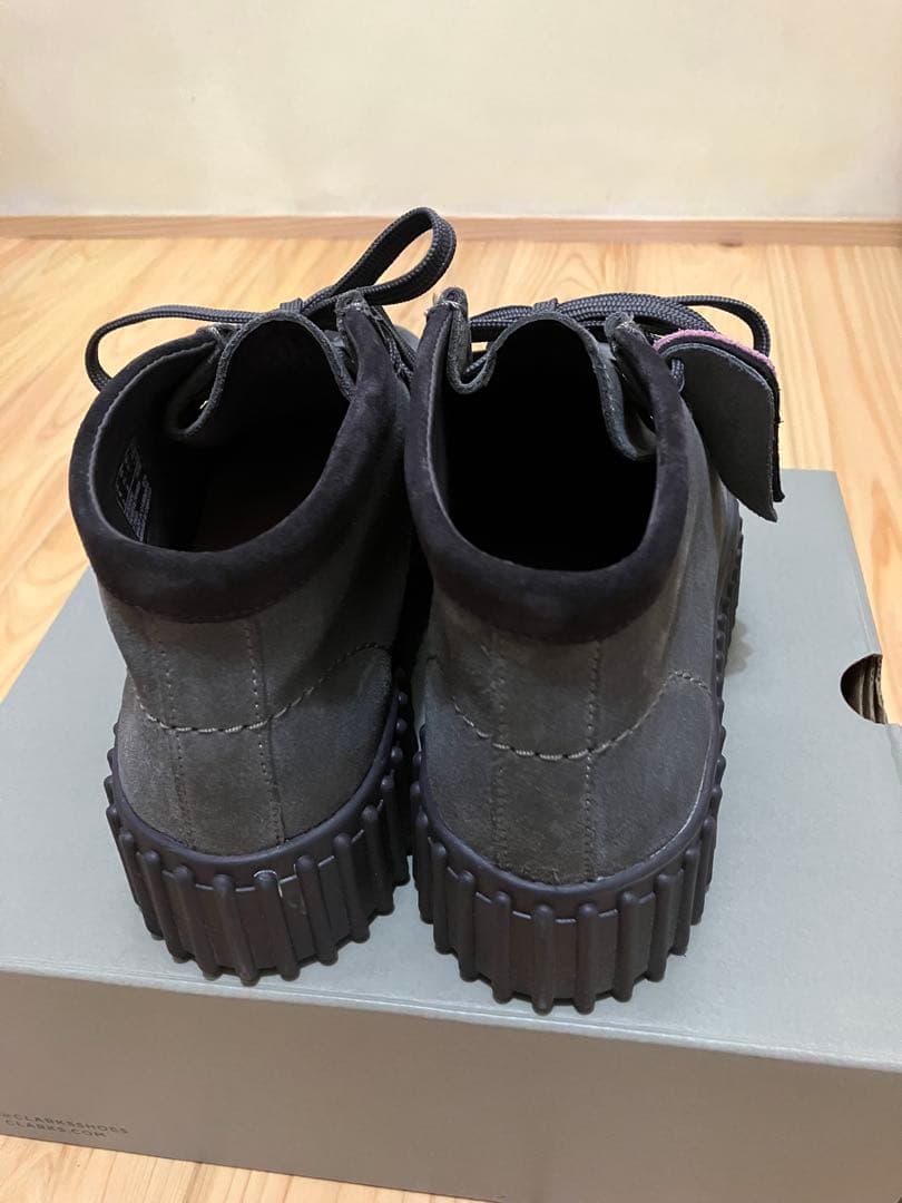 emmi×Clarks コラボTorhill Moss グレー 23.5cm