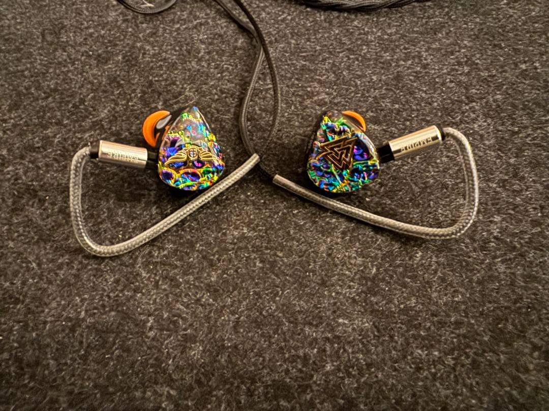 ほぼ新品 保証あり EMPIRE EARS ODIN 4.4mm