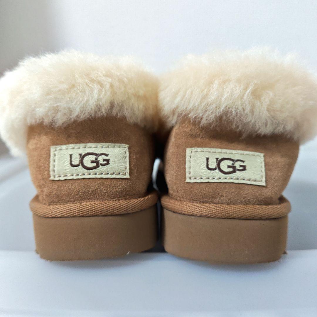 UGG NITA（ニタ）ムートンブーツ ベージュ 24㎝ - メルカリ