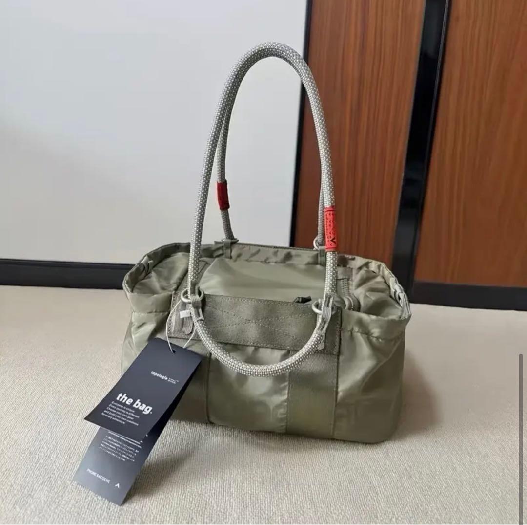 topologie Duffle Small オリーブグリーン ストラップ付き - メルカリ