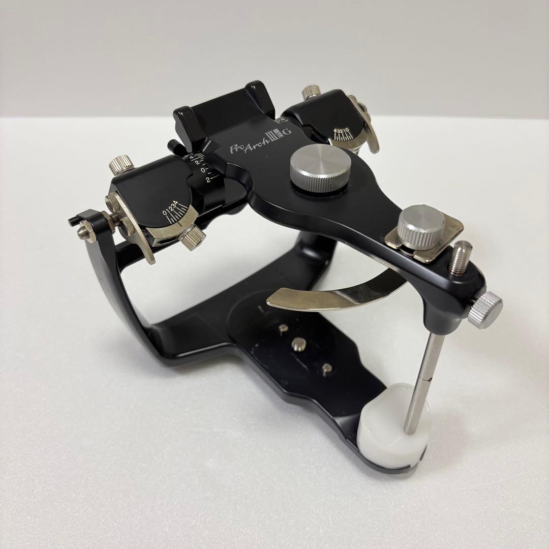 プロアーチ Ⅲ EG 型　松風　歯科技工 2026年最新】咬合器 プロアーチの人気アイテム - メルカリ