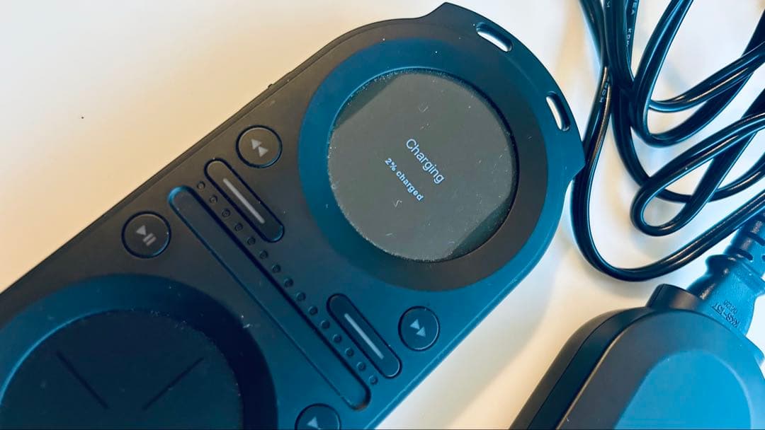 Tonium Pacemaker P211 ポータブルDJシステム Tonium Pacemaker Portable DJ System | zZounds