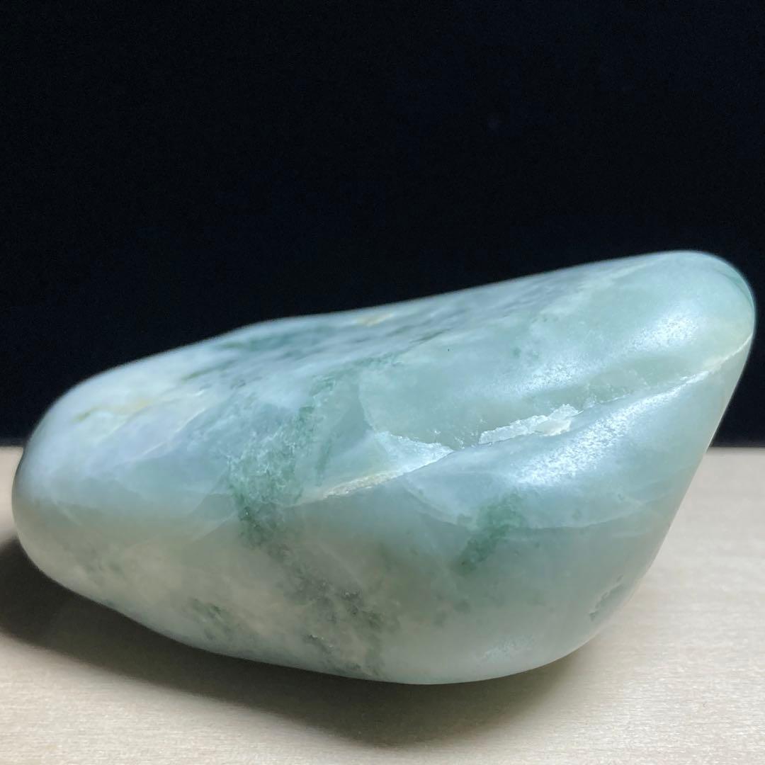 【専用品】糸魚川翡翠　氷質 翡翠　ラベンダー入り　原石　174.8ｇ