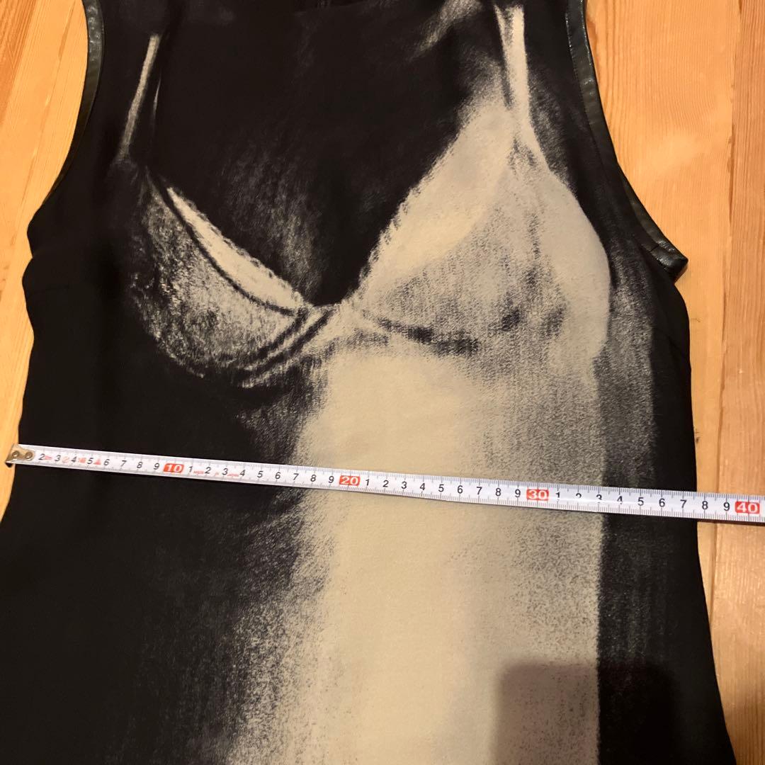 マックィーン　騙し絵ランジェリー？