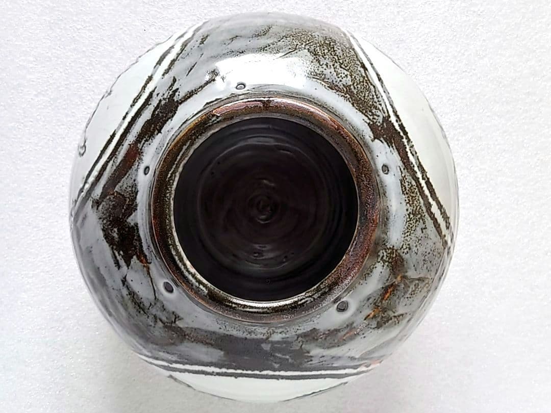 伊呂波窯:森本昇 (師.齋藤三郎)◇色絵窓絵椿木蓮牡丹文大壺:高さ約21.6