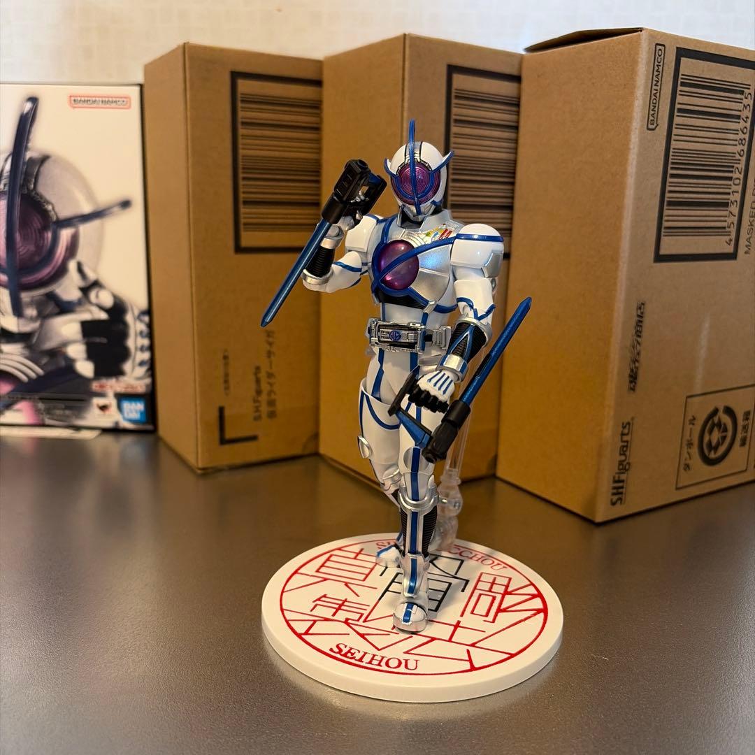 真骨彫製法 S.H.Figuarts 仮面ライダーサイガ 3個 - メルカリ