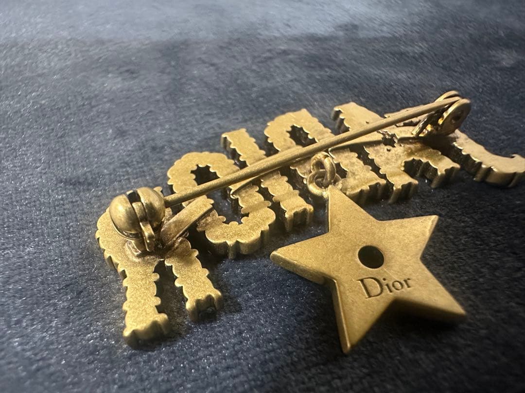 NR/7.30/10 DIOR ブローチ　スター　ラインストーン